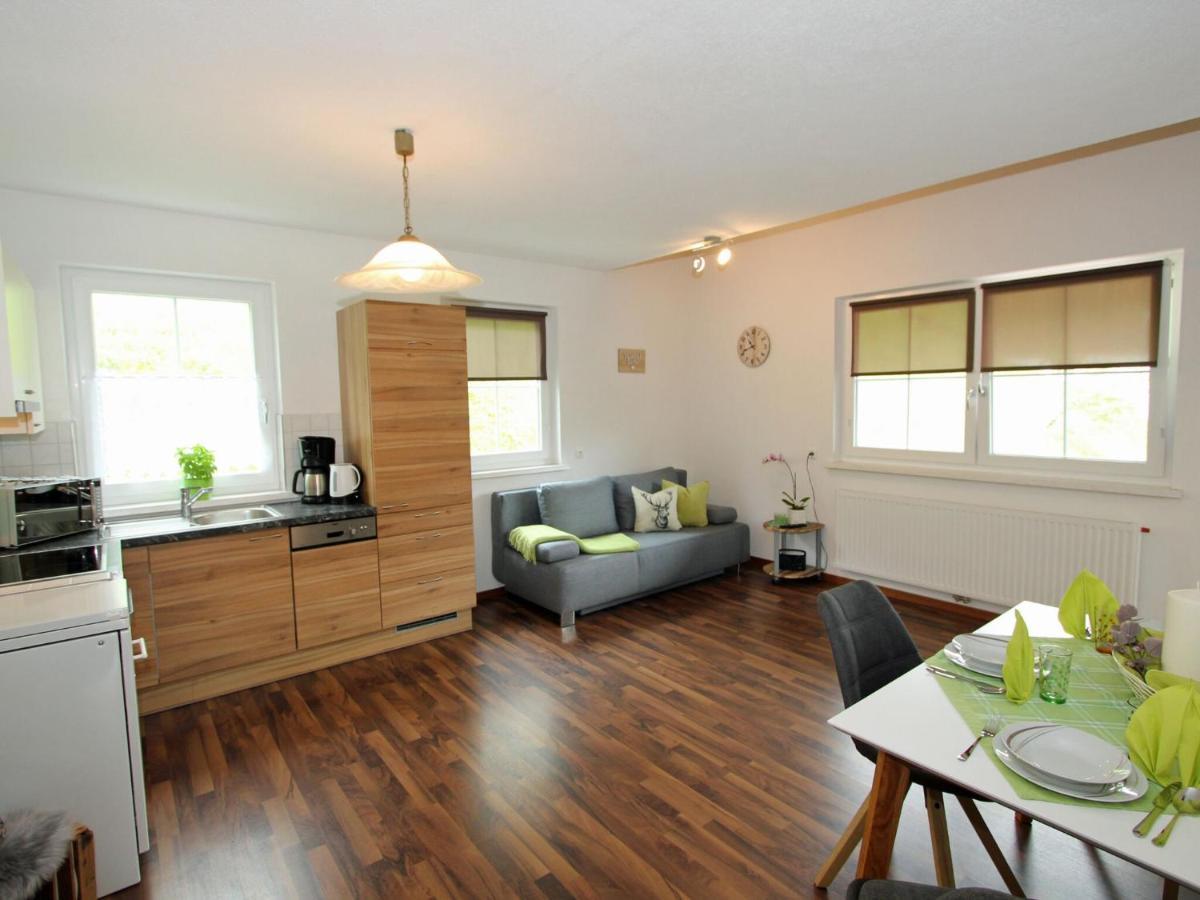 Modern Apartment In Hochgallmigg With Balcony المظهر الخارجي الصورة